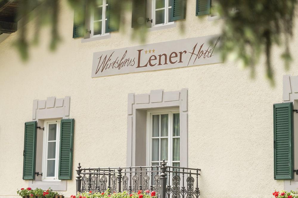 Lener Wirtshaus & Hotel Campo di Trens Bagian luar foto