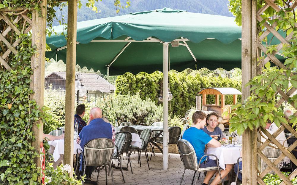 Lener Wirtshaus & Hotel Campo di Trens Bagian luar foto