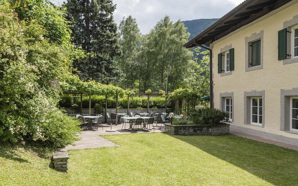 Lener Wirtshaus & Hotel Campo di Trens Bagian luar foto